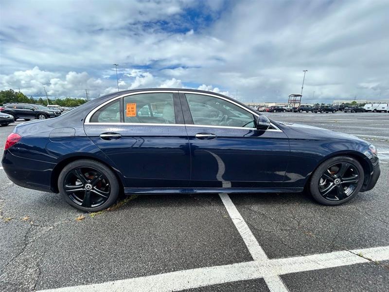 2019 MERCEDES-BENZ E300 