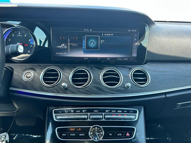 2017 MERCEDES-BENZ E 300 