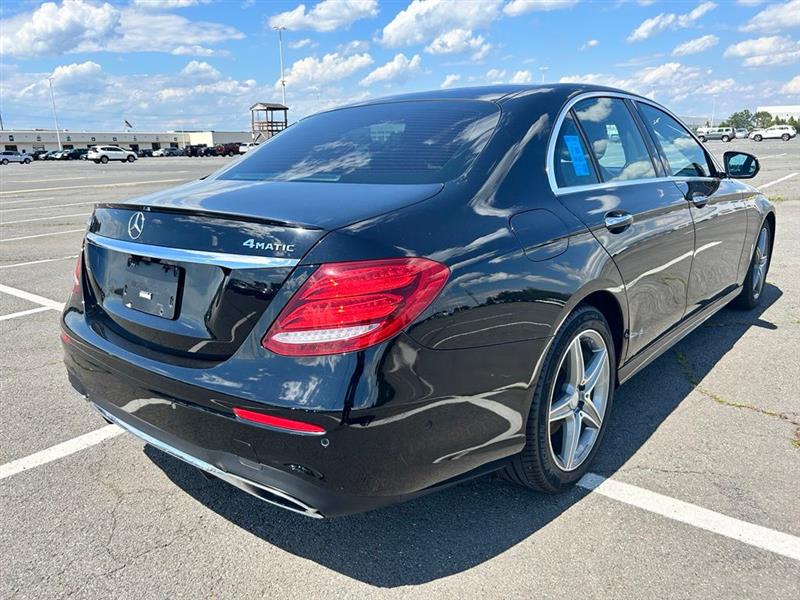 2017 MERCEDES-BENZ E 300 