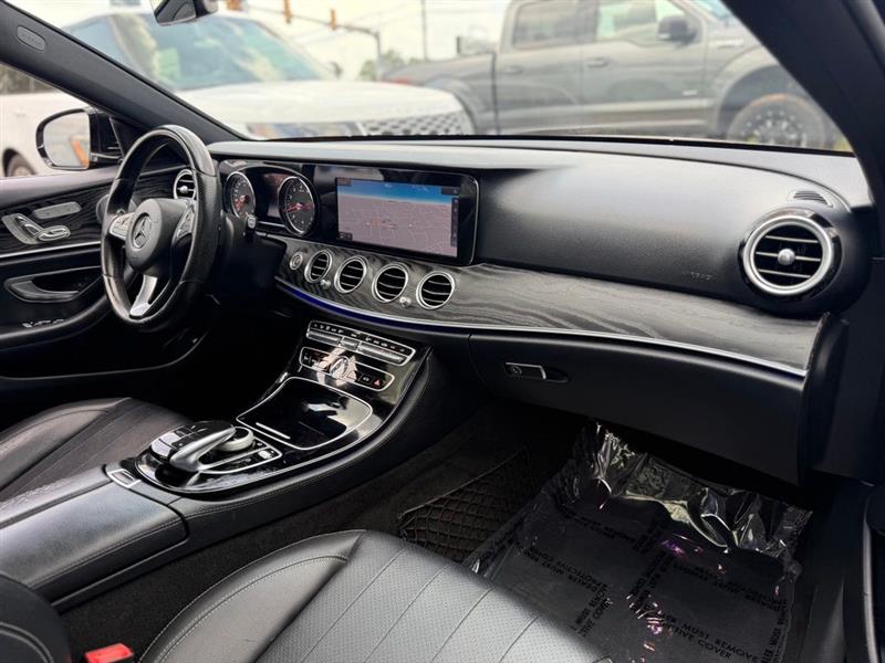 2017 MERCEDES-BENZ E300 4MATIC AMG SPORT PKG