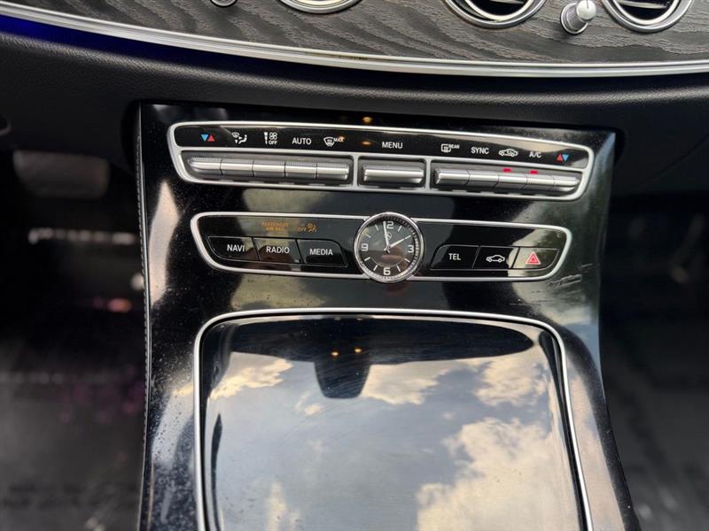 2017 MERCEDES-BENZ E300 4MATIC AMG SPORT PKG