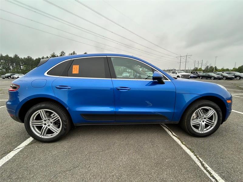 2016 PORSCHE MACAN S
