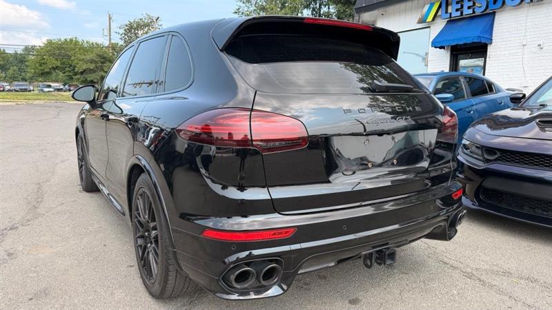 2016 PORSCHE CAYENNE GTS