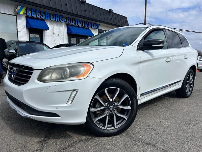 2017 VOLVO XC60 DYNAMIC