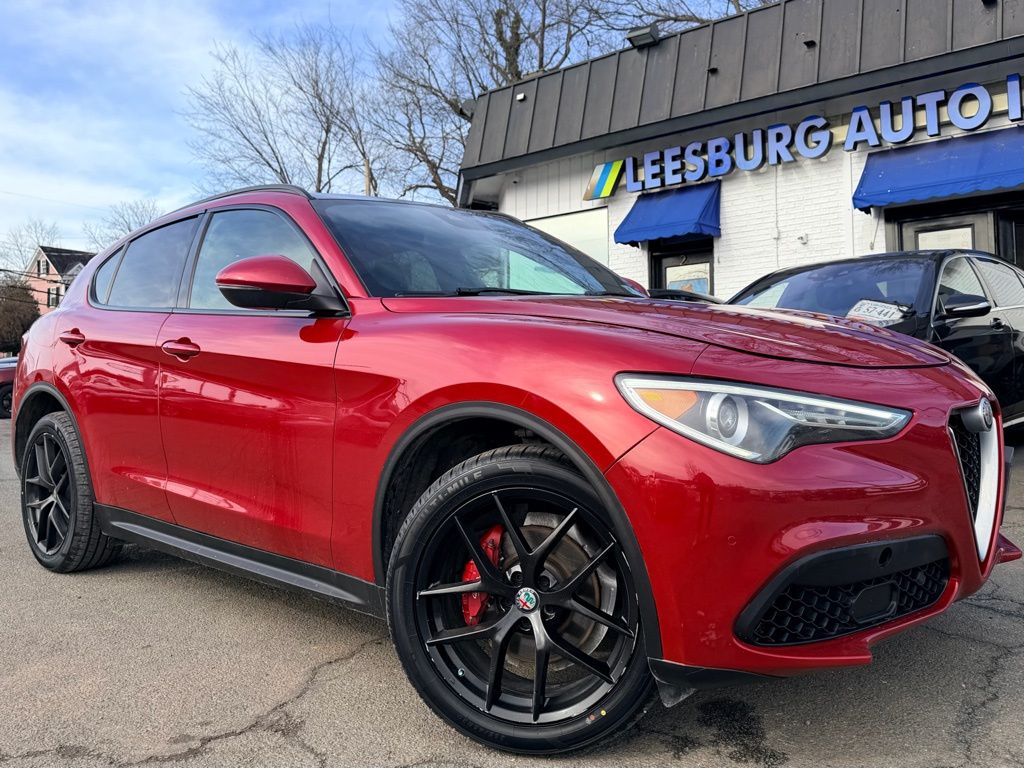 2018 Alfa Romeo Stelvio Ti Sport AWD's photo