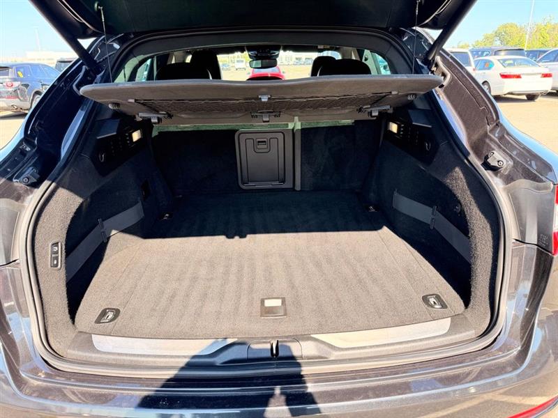 2017 MASERATI LEVANTE 