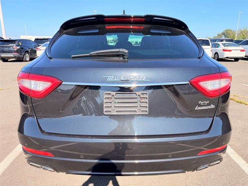 2017 MASERATI LEVANTE 