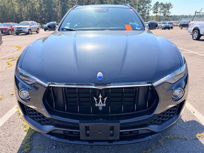 2017 MASERATI LEVANTE 