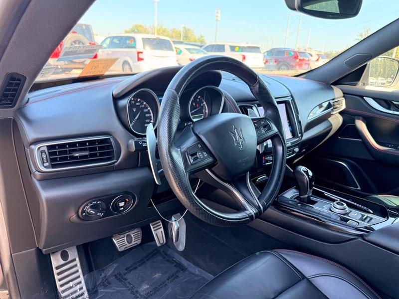 2017 MASERATI LEVANTE 