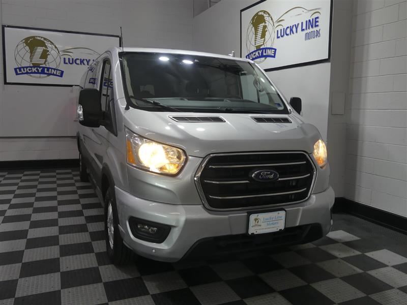 2020 Ford Transit Passenger Van XLT - Photo 4