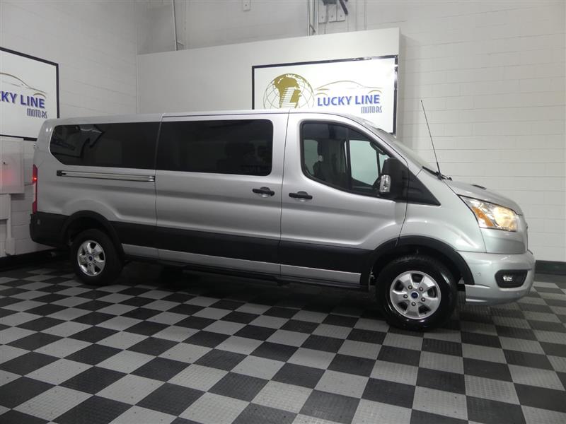 2020 Ford Transit Passenger Van XLT - Photo 5