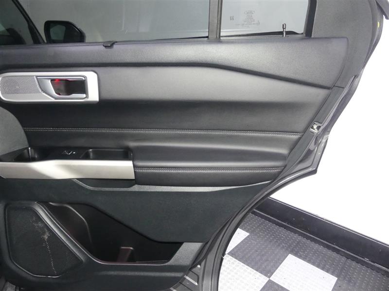 2023 Ford Explorer Limited - Photo 23