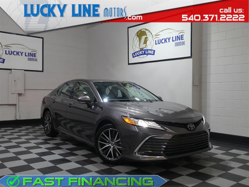 2023 TOYOTA CAMRY XLE