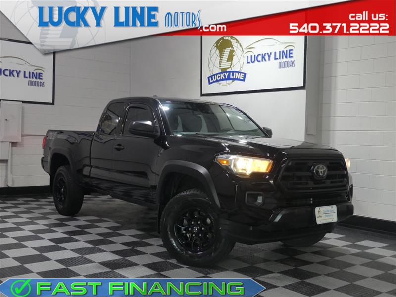 2019 TOYOTA TACOMA SR
