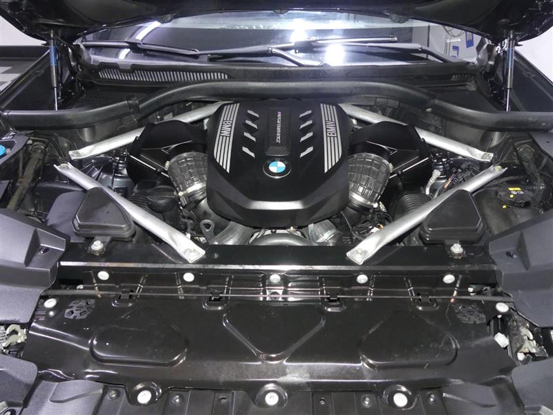 2020 BMW X5 M50i - Photo 12
