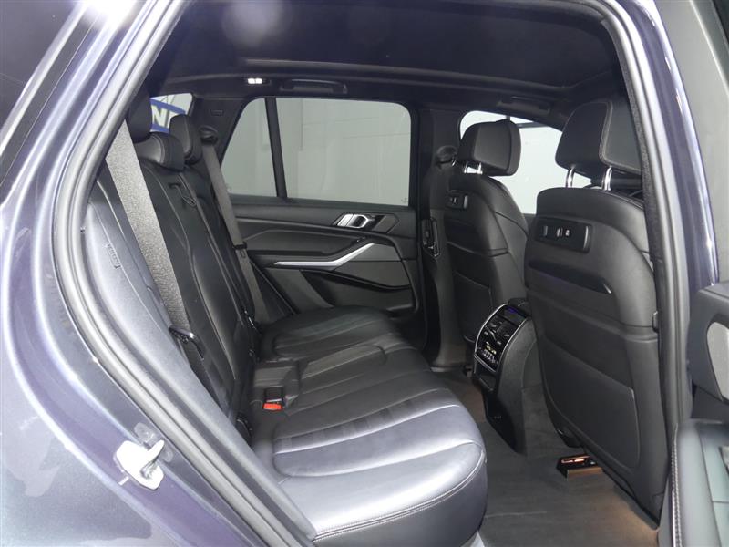 2020 BMW X5 M50i - Photo 29