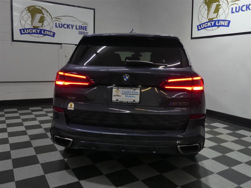 2020 BMW X5 M50i - Photo 8