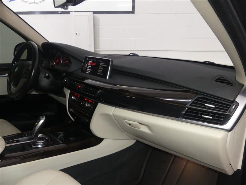 2016 BMW X5 xDrive35i - Photo 21