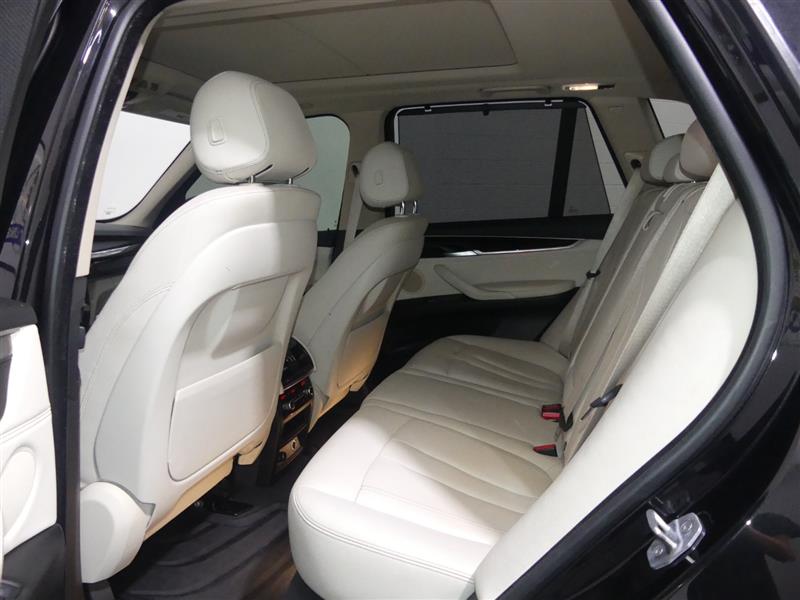 2016 BMW X5 xDrive35i - Photo 24