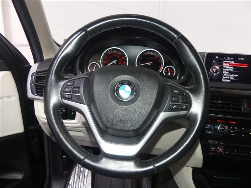 2016 BMW X5 xDrive35i - Photo 28