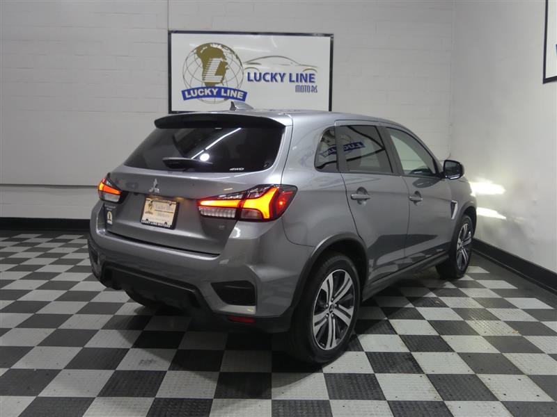 2025 Mitsubishi Outlander Sport SE - Photo 10