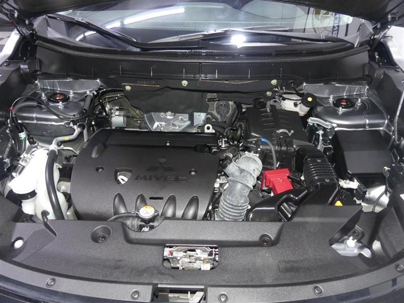 2025 Mitsubishi Outlander Sport SE - Photo 12