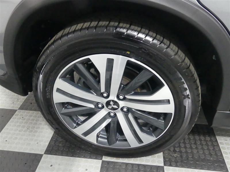 2025 Mitsubishi Outlander Sport SE - Photo 17