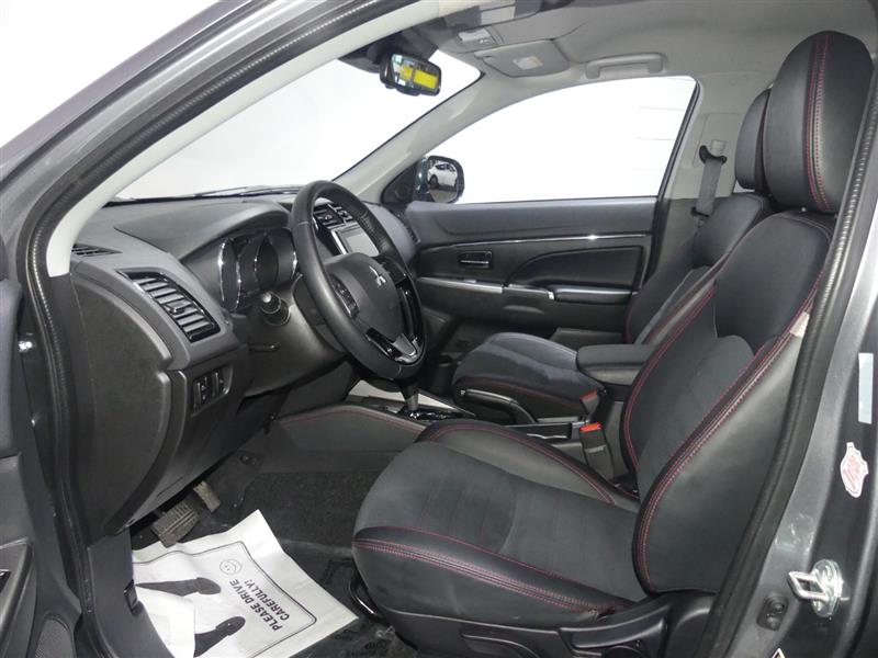 2025 Mitsubishi Outlander Sport SE - Photo 21