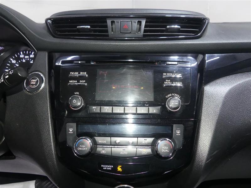 2018 Nissan Rogue Sport SV - Photo 35