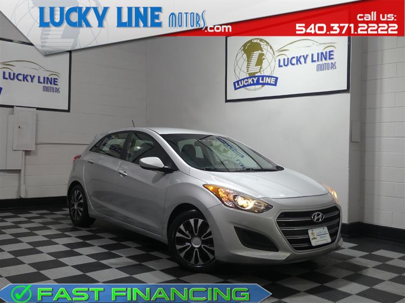 2016 Hyundai Elantra GT 2.0L 6-Speed A/T's photo