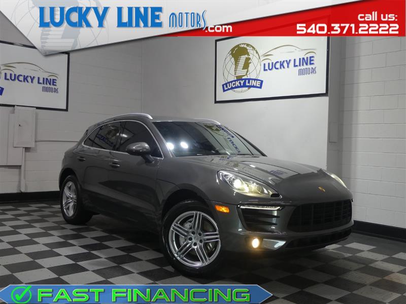 2016 Porsche Macan S's photo