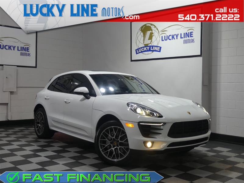 2016 Porsche Macan S's photo