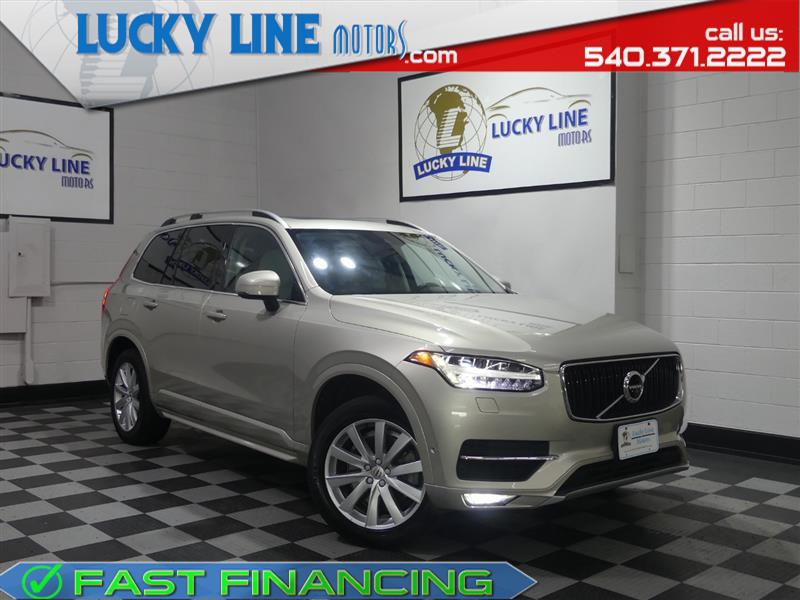2017 Volvo XC90 T6 AWD Momentum's photo