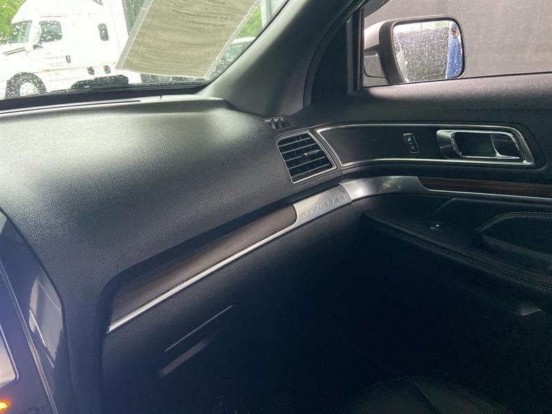 2019 Ford Explorer Limited - Photo 26