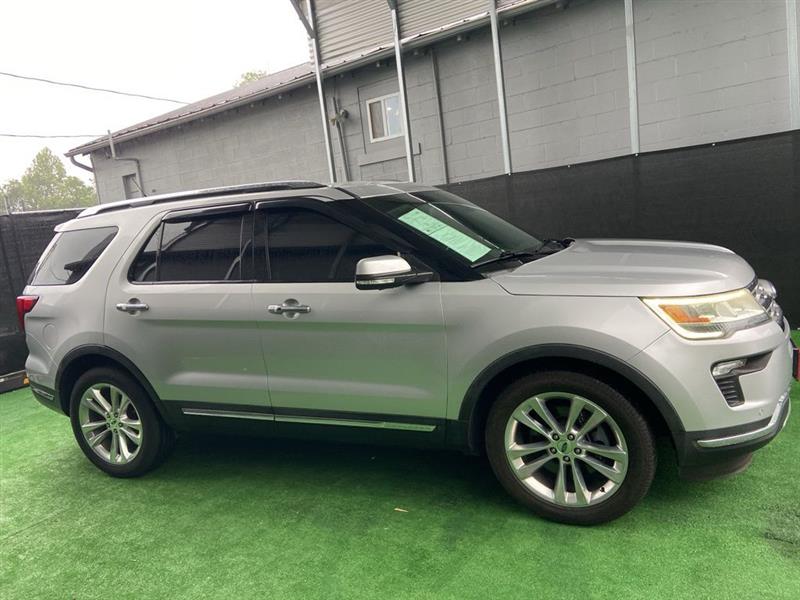 2019 Ford Explorer Limited - Photo 3