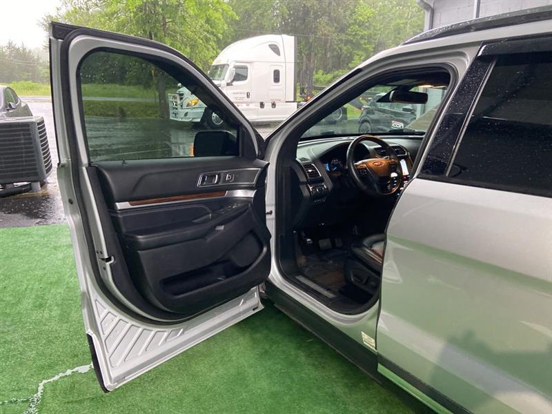 2019 Ford Explorer Limited - Photo 31