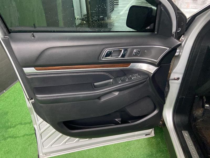 2019 Ford Explorer Limited - Photo 33