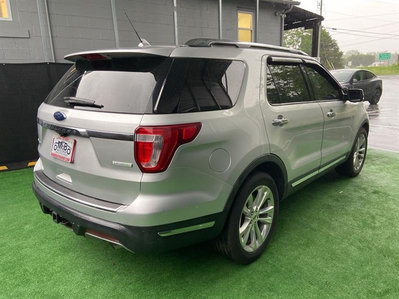 2019 Ford Explorer Limited - Photo 4