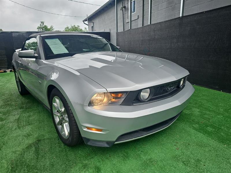 2010 Ford Mustang GT's photo