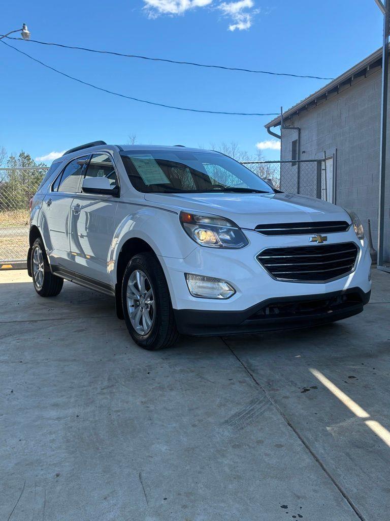2017 CHEVROLET EQUINOX LT