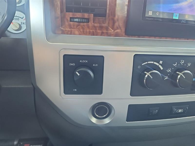 2007 Dodge Ram 3500 Pickup TRX4 Off Road - Photo 24