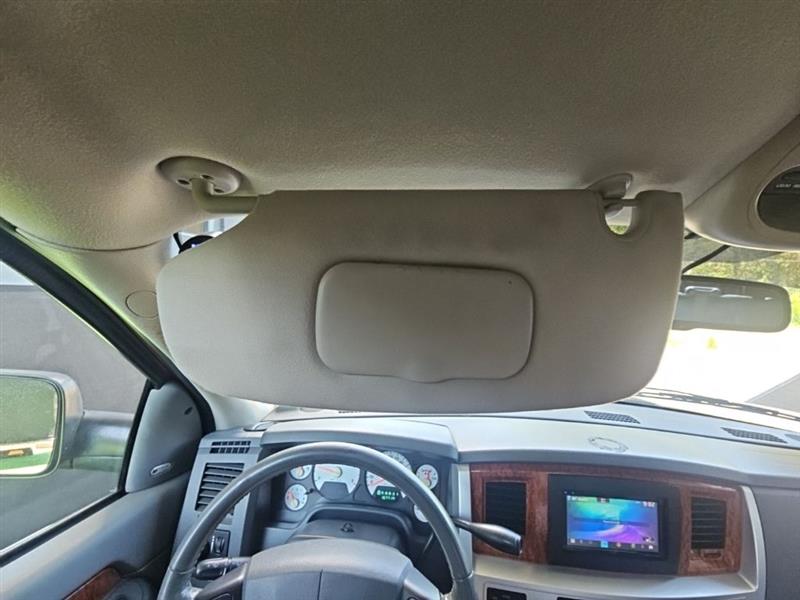2007 Dodge Ram 3500 Pickup TRX4 Off Road - Photo 29