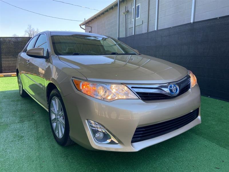 2012 TOYOTA CAMRY HYBRID XLE