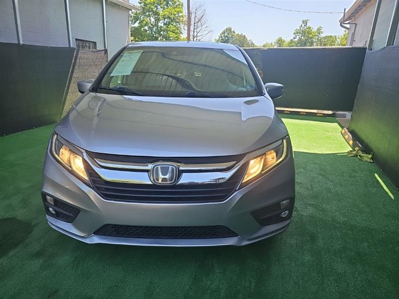 2018 Honda Odyssey EX-L - Photo 12