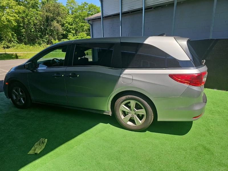 2018 Honda Odyssey EX-L - Photo 9