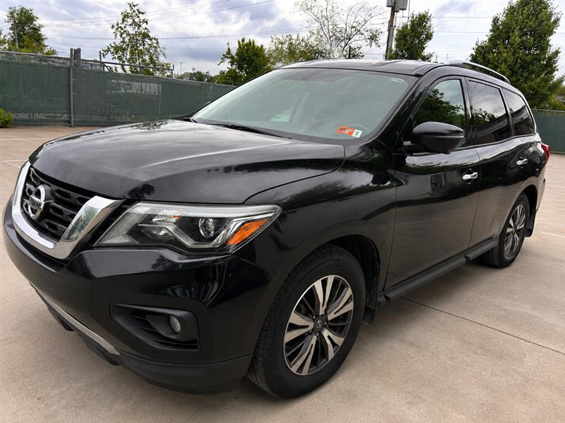 2017 NISSAN PATHFINDER SL