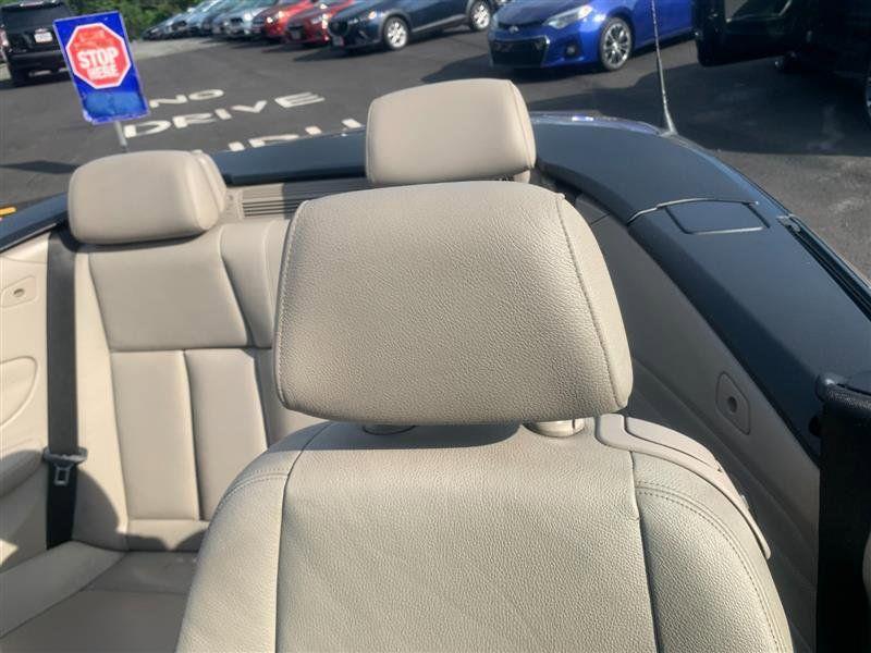 2009 BMW 1 Series 135i - Photo 12