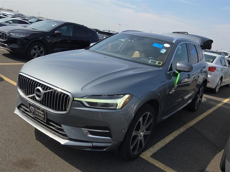 2018 Volvo XC60 T8 Inscription PHEV AWD's photo