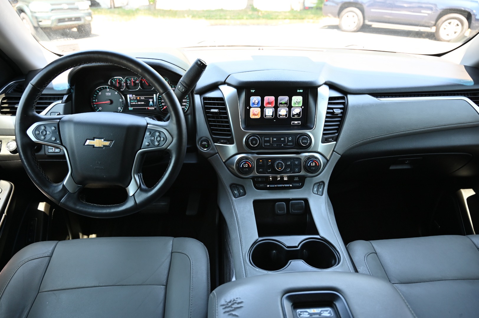 2016 Chevrolet Tahoe LT - Photo 22