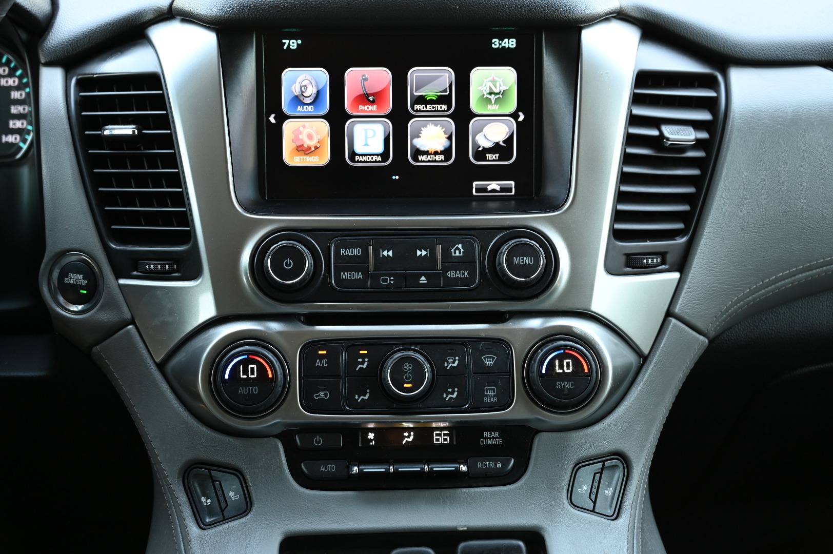 2016 Chevrolet Tahoe LT - Photo 23
